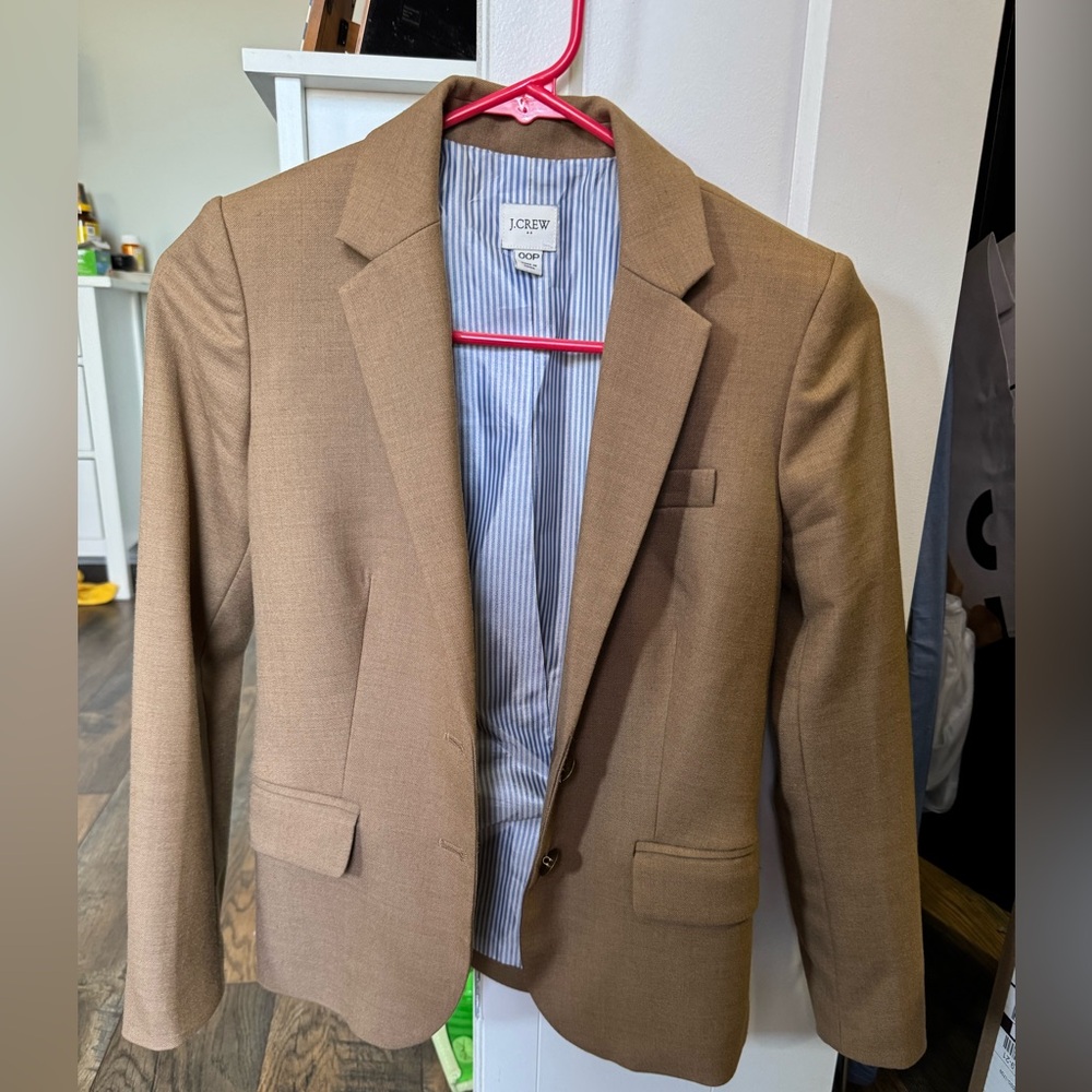 JCrew 00P! Almost in brand new condition.